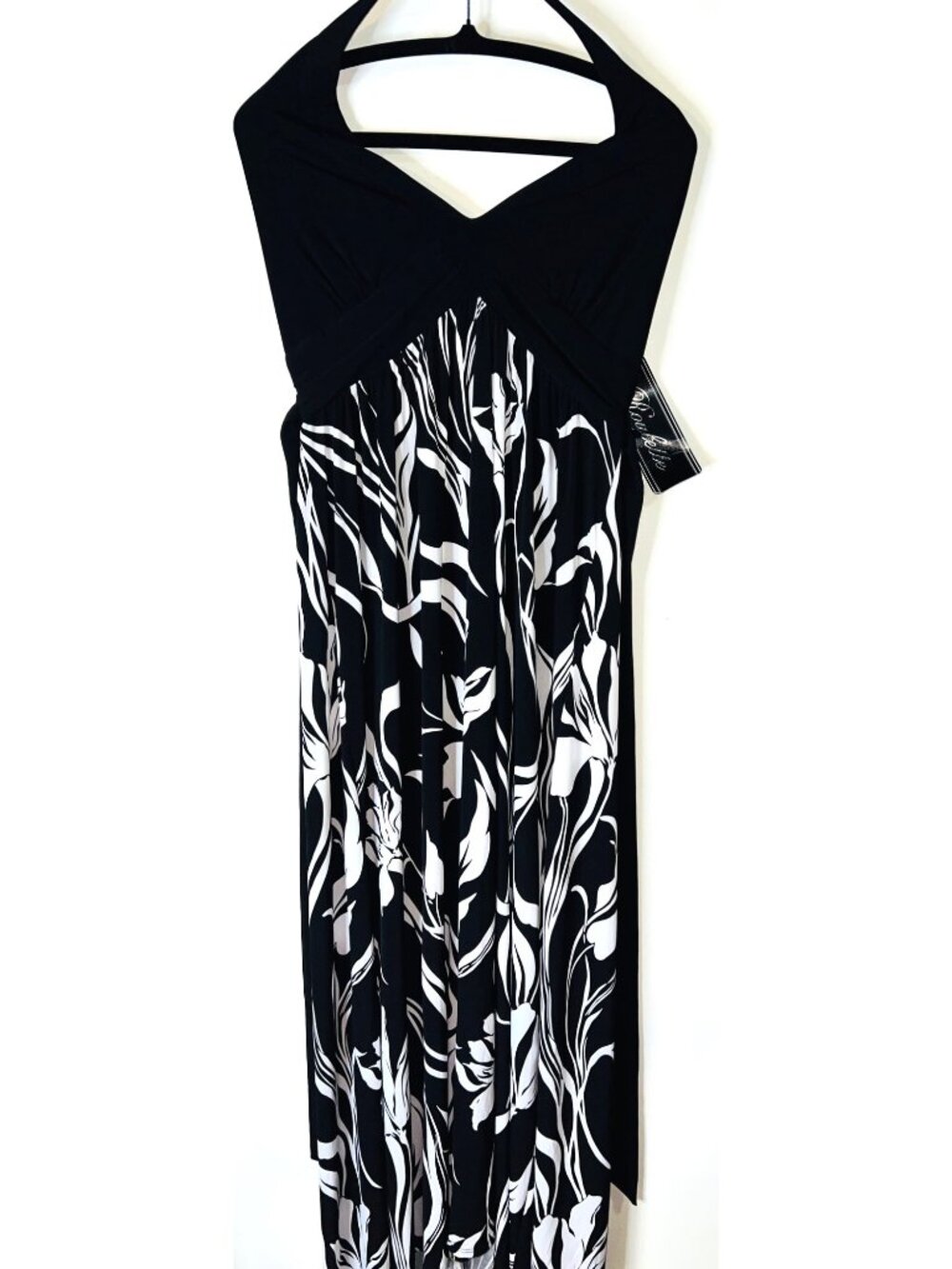 Roulette Black White Halter Maxi Dress   Large Elegant Floral Dress MSRP $94.00